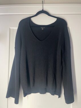 free press Black V-Neck Ribbed Knit Sweater